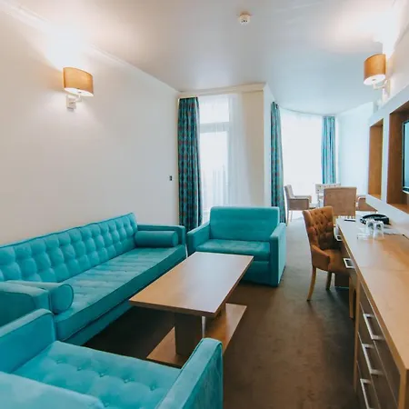 Tiara Hotell Slăntjev Brjag