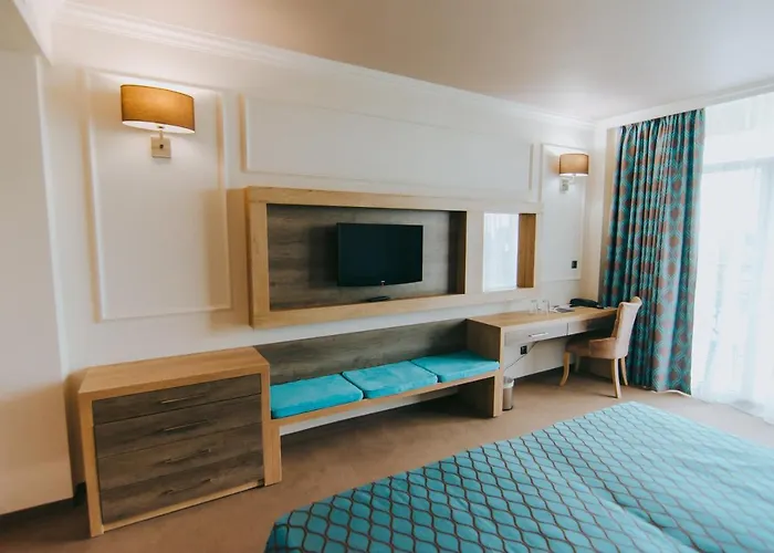 Tiara فندق ساني بيتش