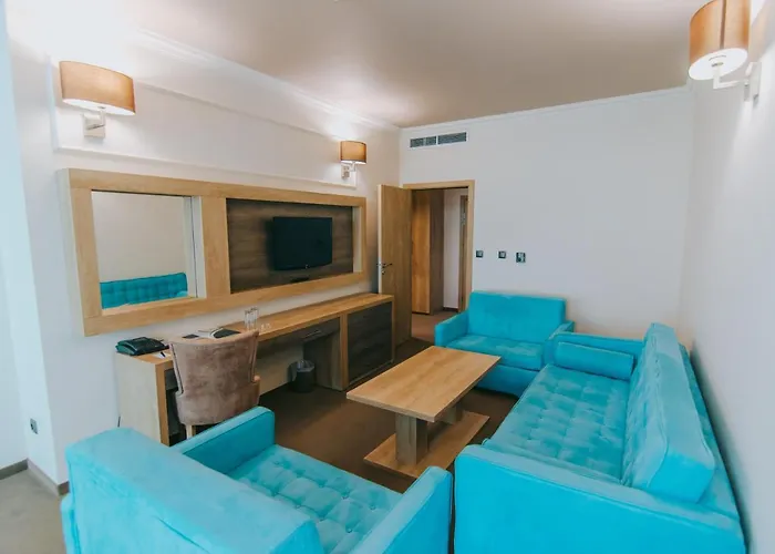 тиара бийч - ол инклузив Хотел