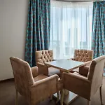 Hotel Tiara