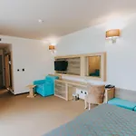 Hotel Tiara
