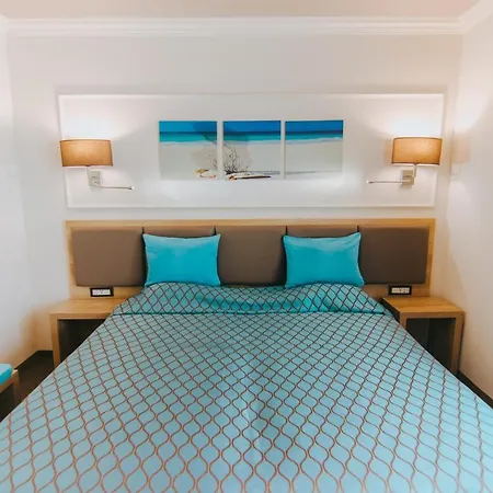 ティアラ ビーチ オール インクルーシブ ホテル 4*