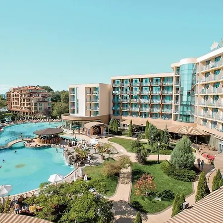 Tiara Hotel 4*