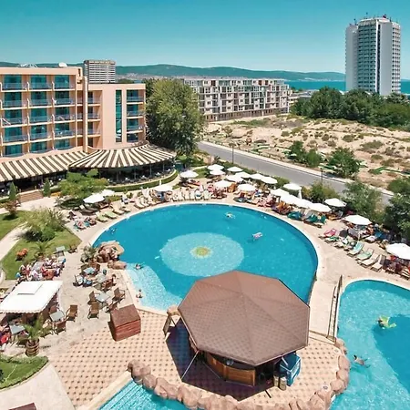Tiara Hotel