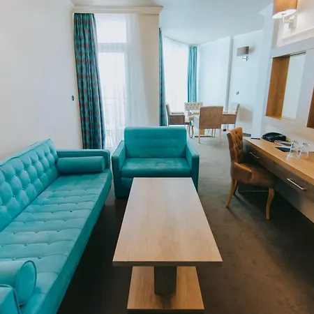 Tiara 4* Sunny Beach